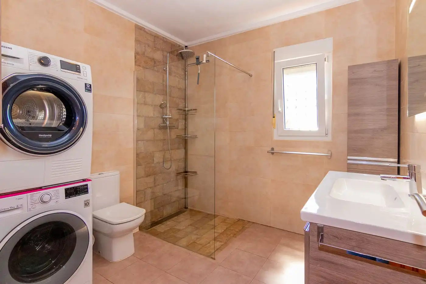 Bany de Casa o xalet en venda en Dénia amb Aire condicionat, Calefacció i Terrassa