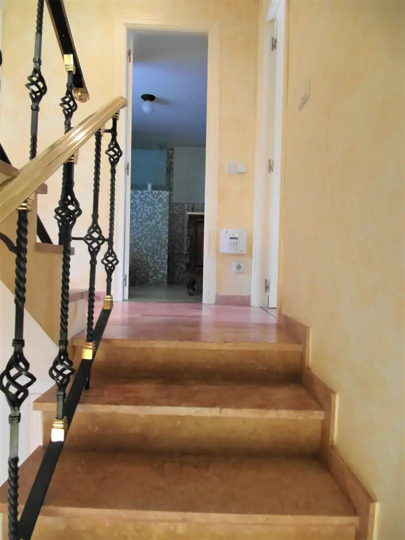 Casa adosada en venta en Madrid con Aire acondicionado, Calefacción y Jardín privado