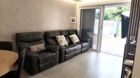 Foto 5 de Casa adosada en venda a Avinguda de Les Sinies, Creixell, Tarragona