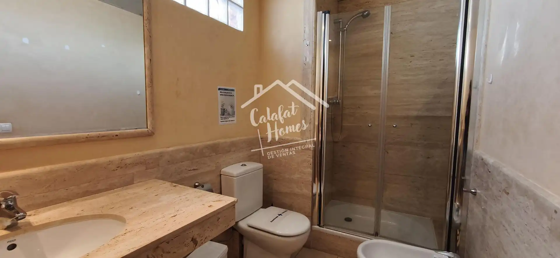 Badezimmer von Wohnung zum Verkauf in L'Ametlla de Mar  mit Klimaanlage, Terrasse und Waschmaschine