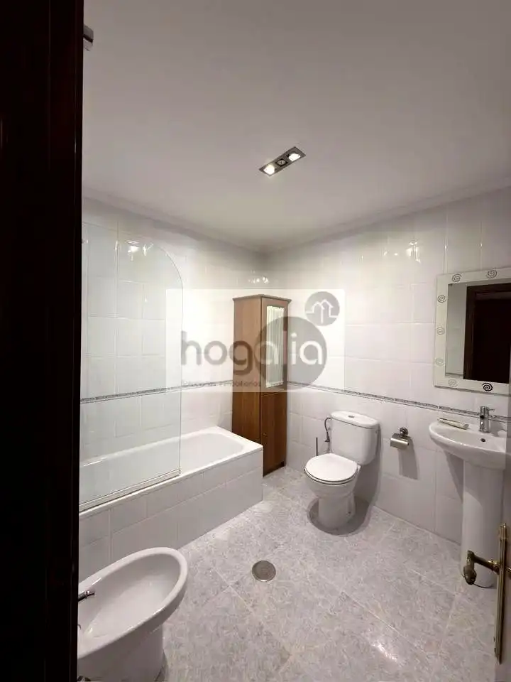 Baño de Piso en venta en Este - Alcosa- Torreblanca