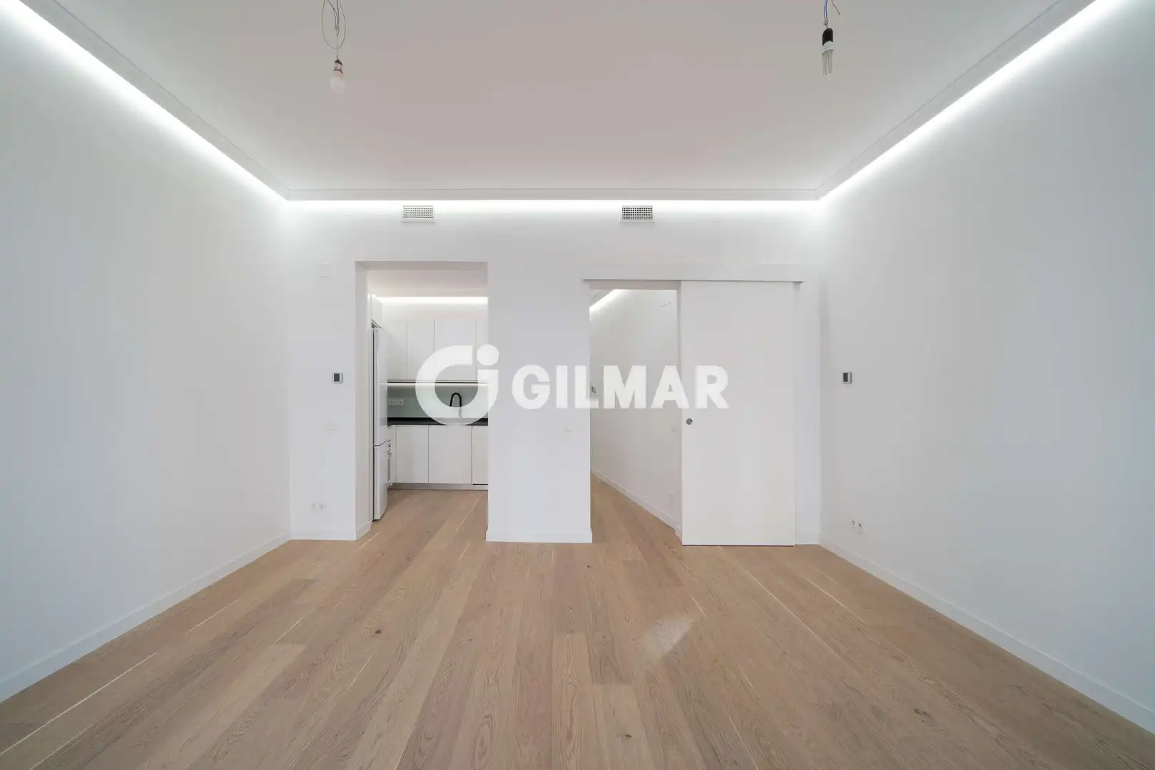 Piso con ascensor en venta en Centro, imagen 2