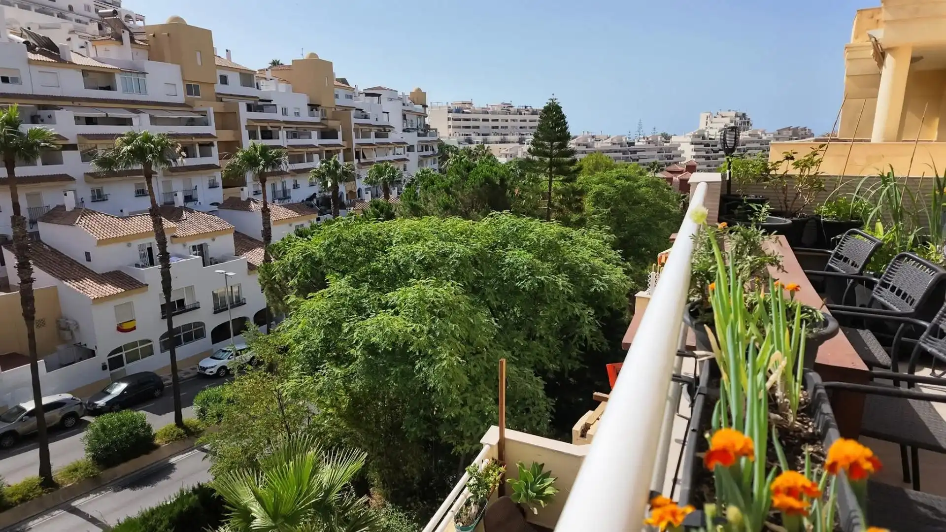 Vista exterior de Apartament en venda en Benalmádena amb Aire condicionat, Terrassa i Traster