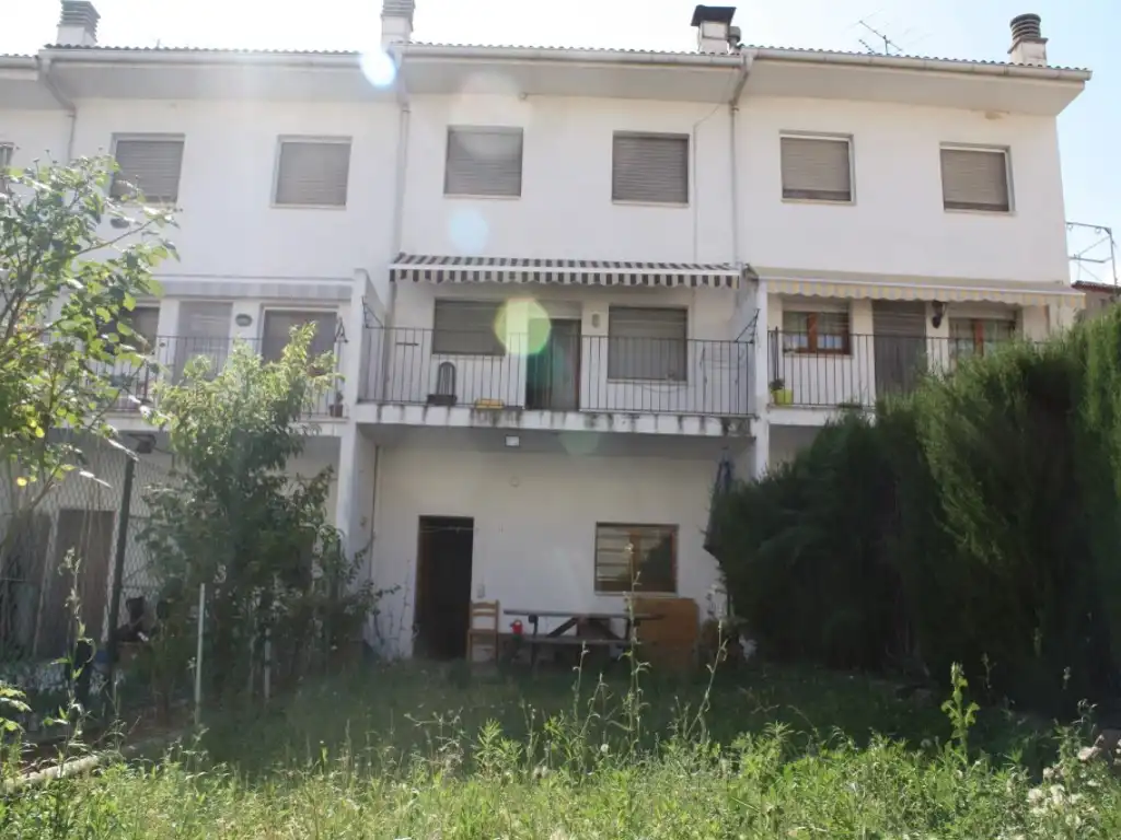 Außenansicht von Haus oder Chalet zum Verkauf in Gironella