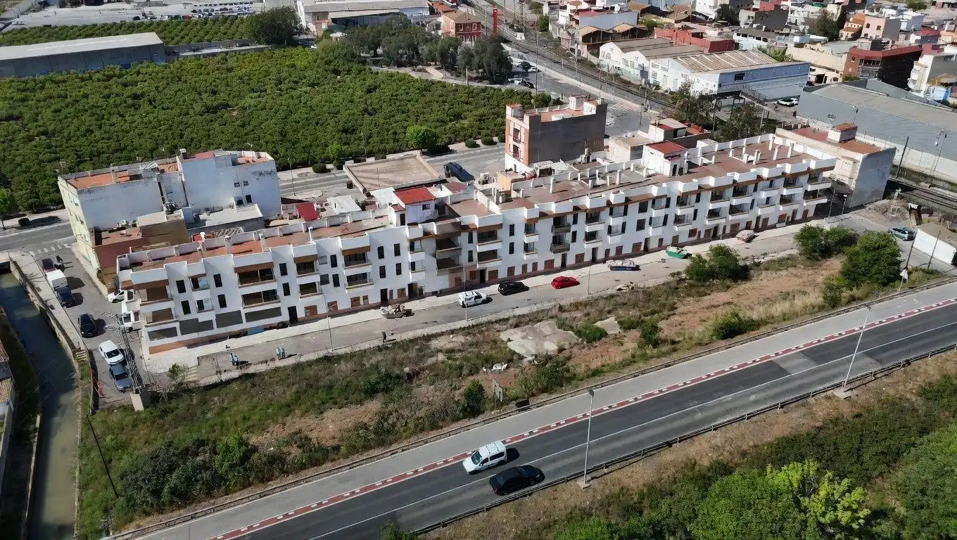 Appartamento con ascensore in vendita a Camino de Onda - Salesianos, imagen 2