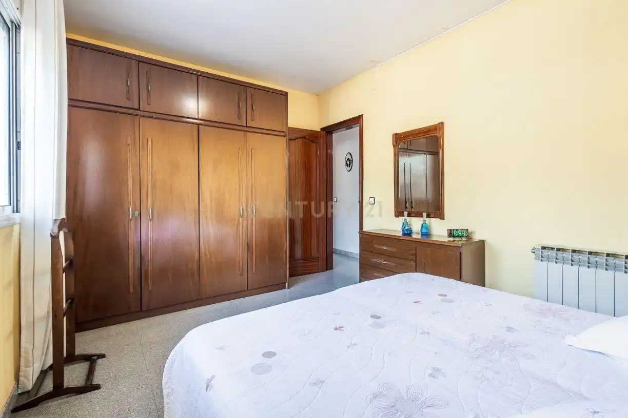 House with pool for sale in Carrer de les Orquídies, Viladecans, Spain, imagen 22