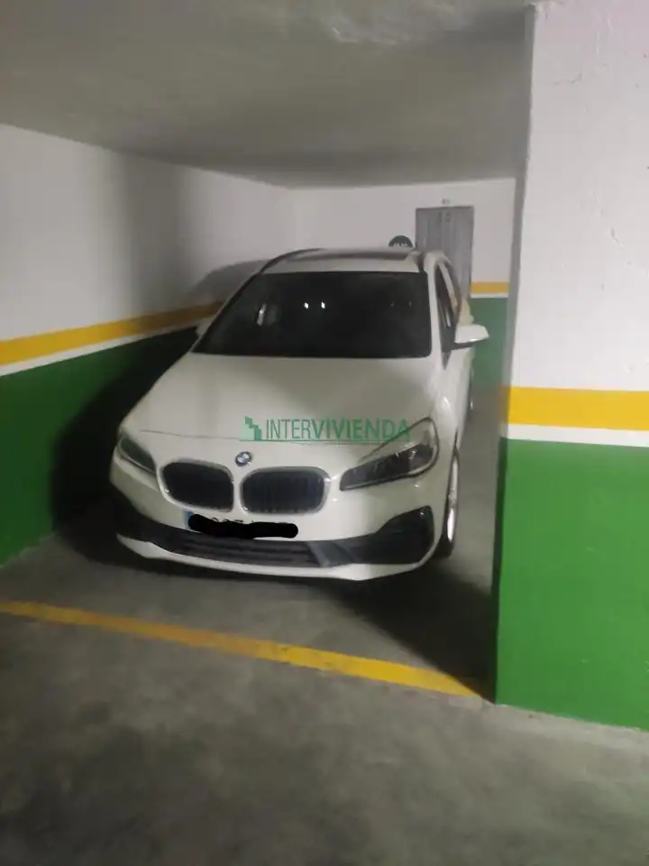 Aparcament de Pis en venda en Sanxenxo amb Terrassa i Moblat