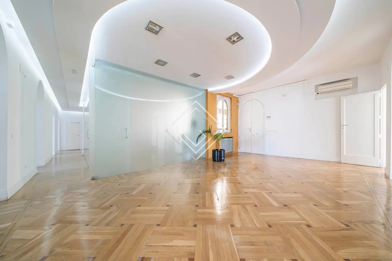 Office for sale in Madrid