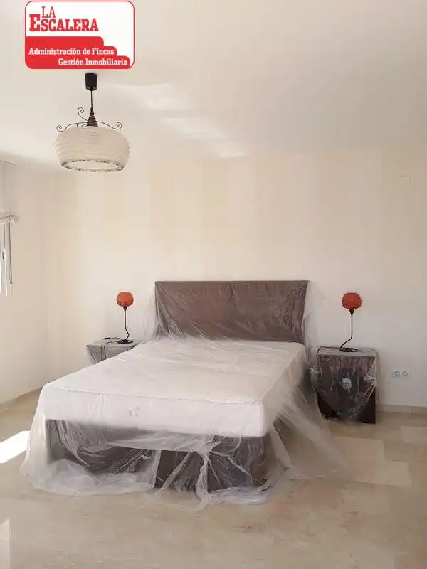 Habitación de Casa o chalet en venta en Castalla con Aire acondicionado, Calefacción y Jardín privado