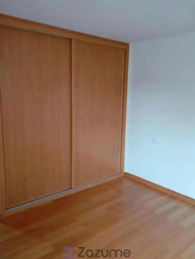 Bedroom of Flat for rent in Camarena  with Heating, Parquet flooring and Terrace