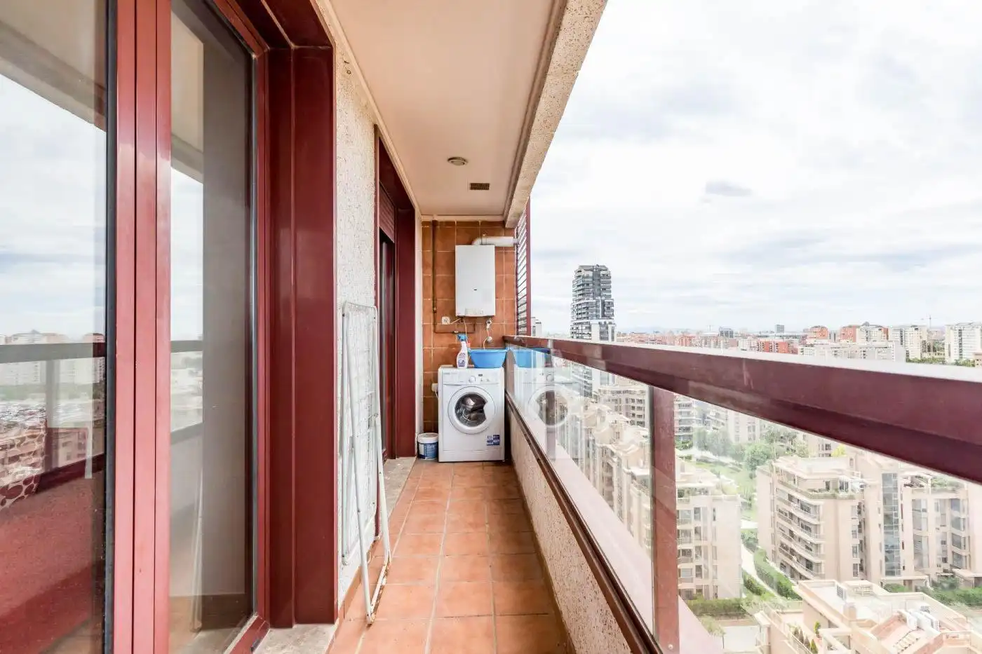 Terraza de Apartamento de alquiler en Valencia con Aire acondicionado, Calefacción y Amueblado