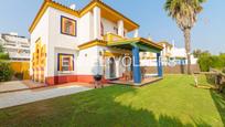 Exterior view of House or chalet for sale in Sanlúcar de Barrameda  with Air Conditioner, Heating and Private garden