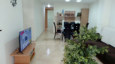 Amplia planta baja