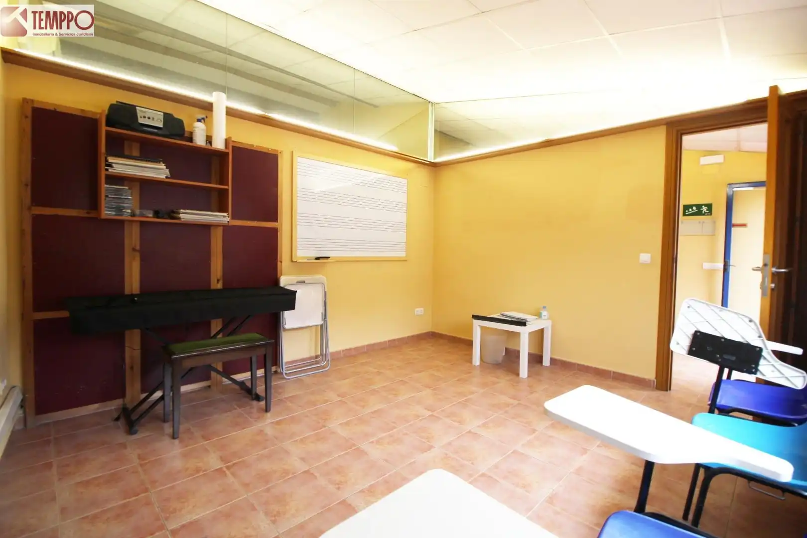 Casa adosada en venta en Carrer MURALLA, Centre