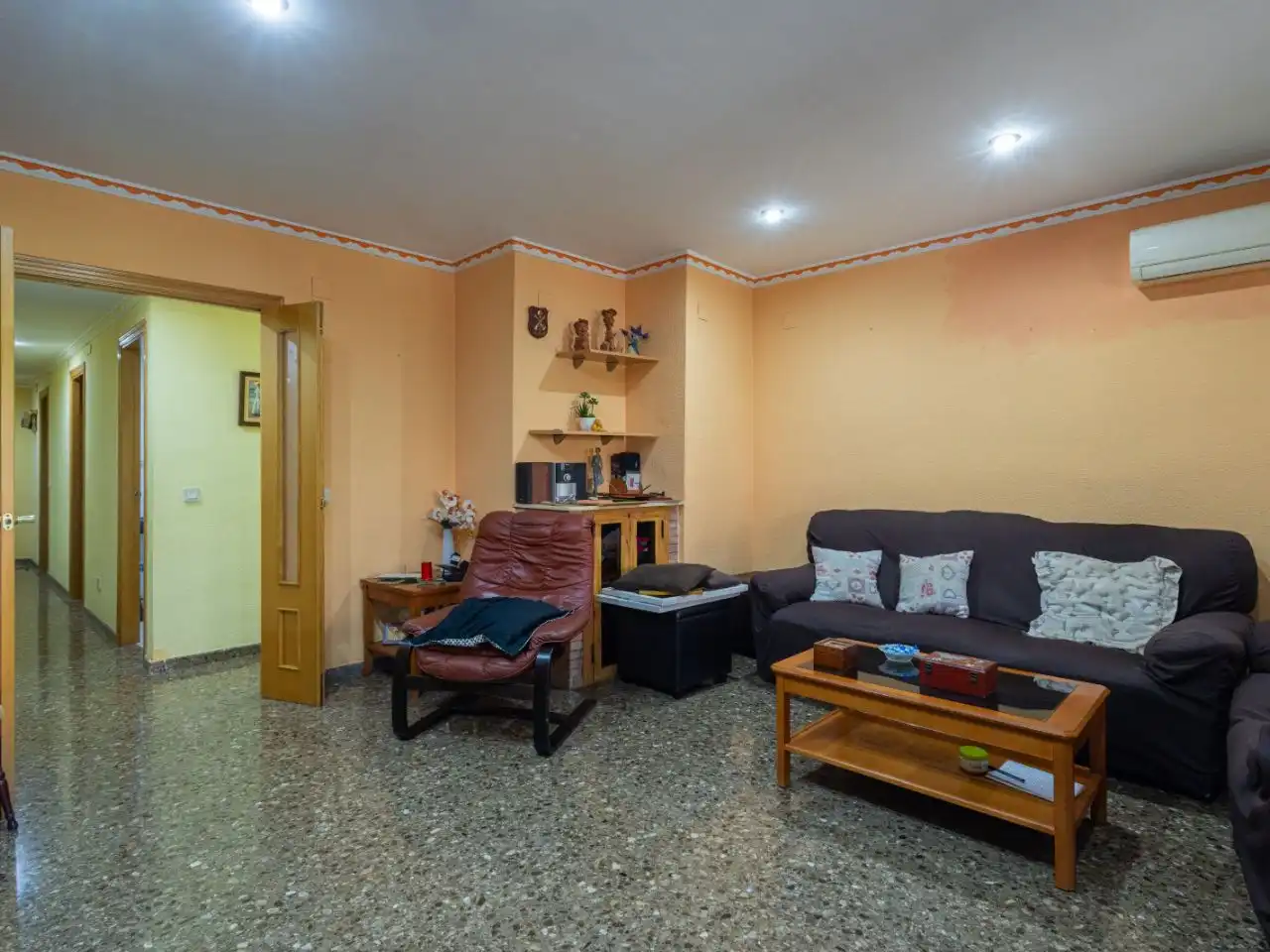 Sala d'estar de Pis en venda en Burjassot amb Aire condicionat i Balcó