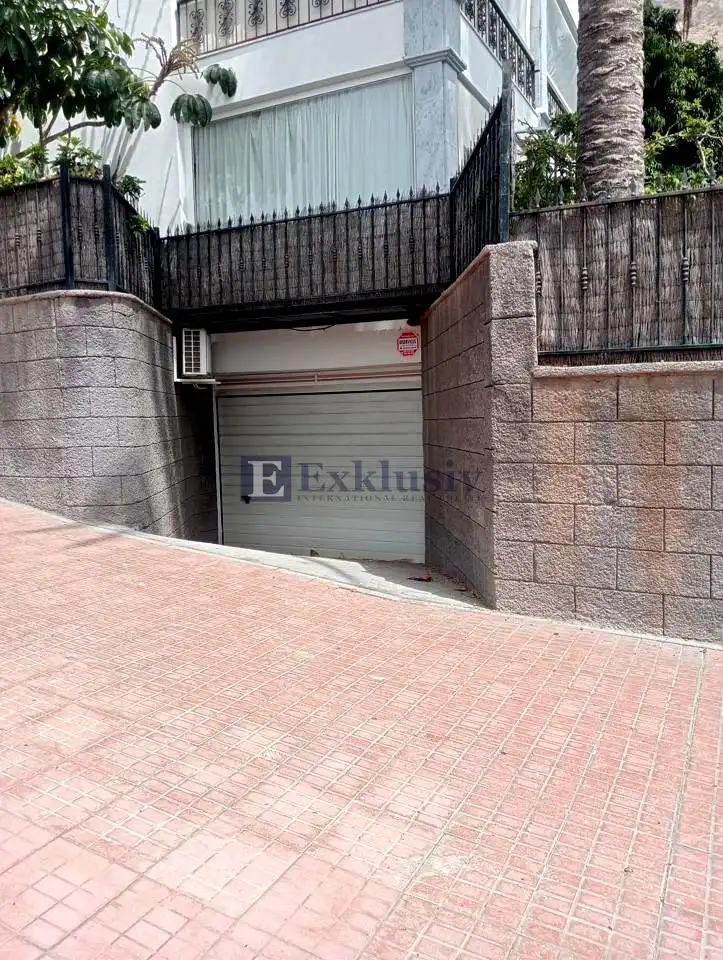 Casa amb piscina en venda a Avenida San Francisco, imagen 18
