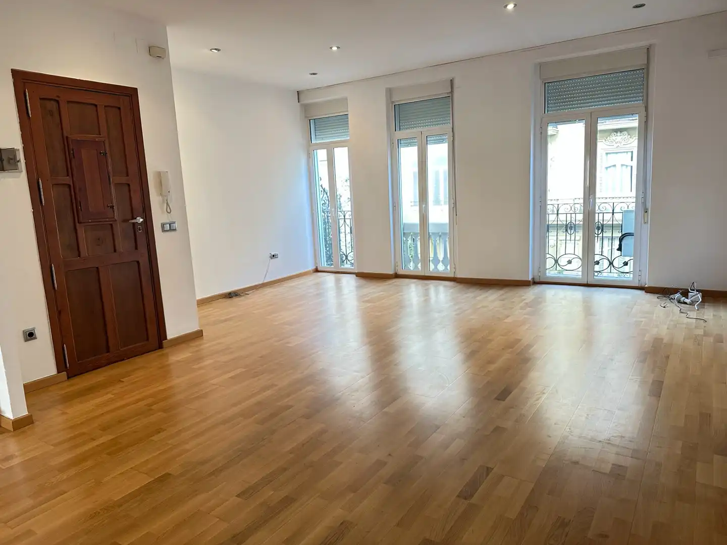 Flat with terrace to rent in Carrer del Mestre Gozalbo