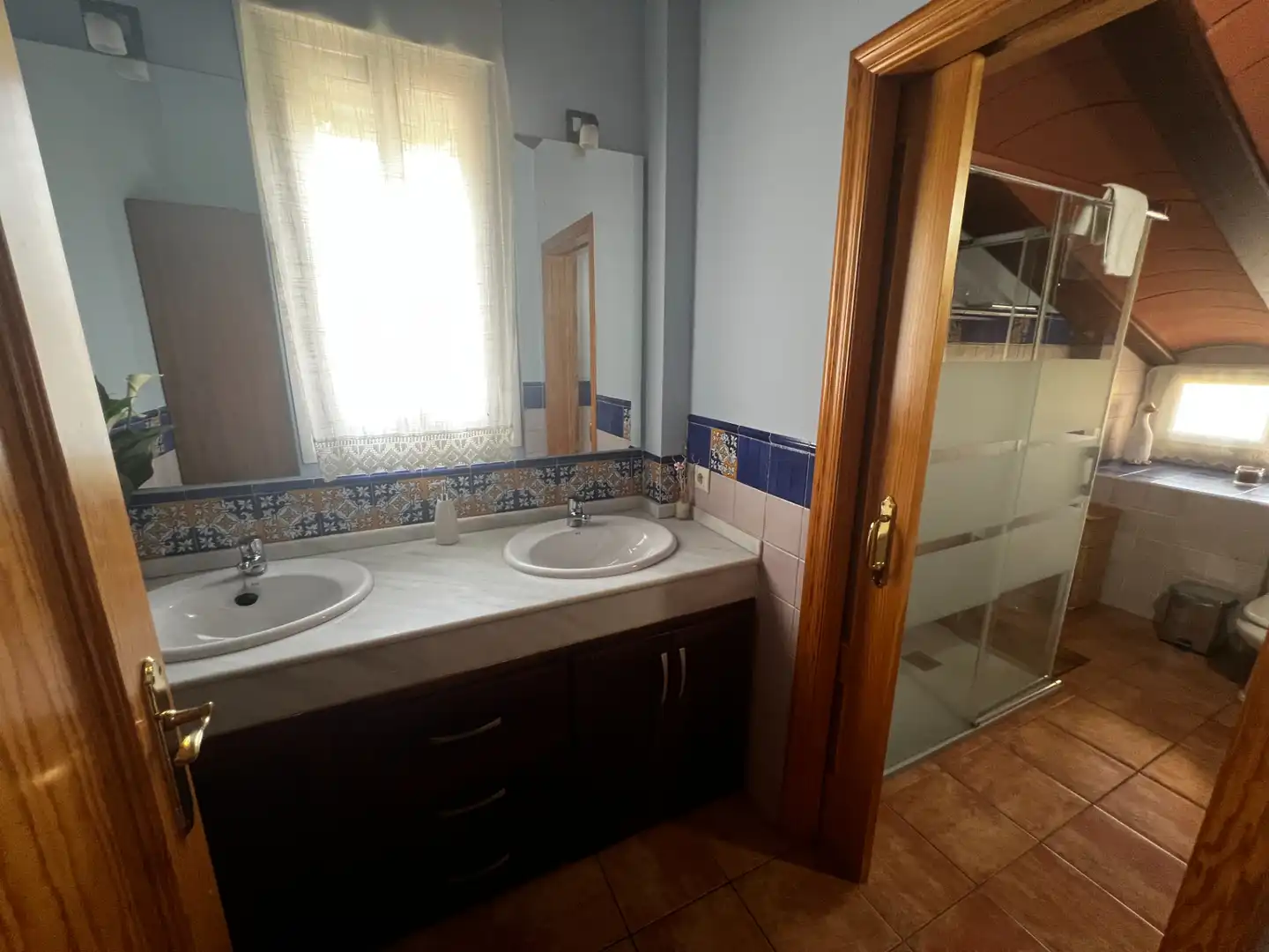 Bathroom of Detached homes for sale in Córdoba  with Air Conditioner, Heating and Private garden