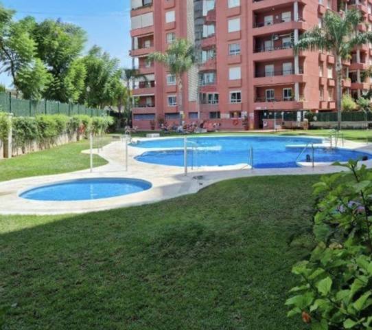 Piso en Venta en Playa de los Boliches