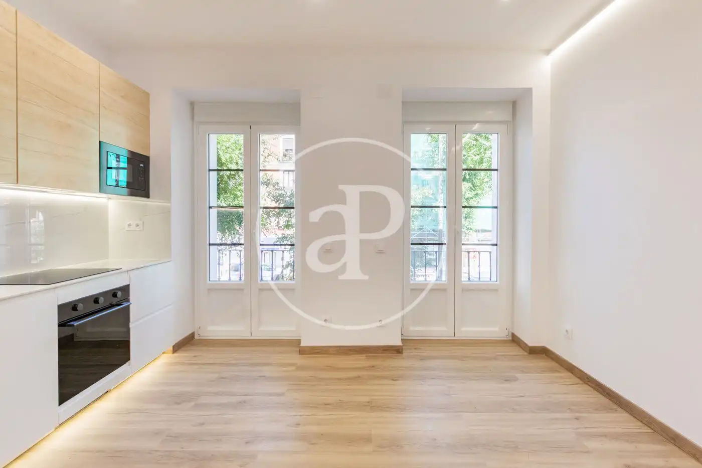 Sala de estar de Piso en venta en Madrid con Calefacción y Balcón
