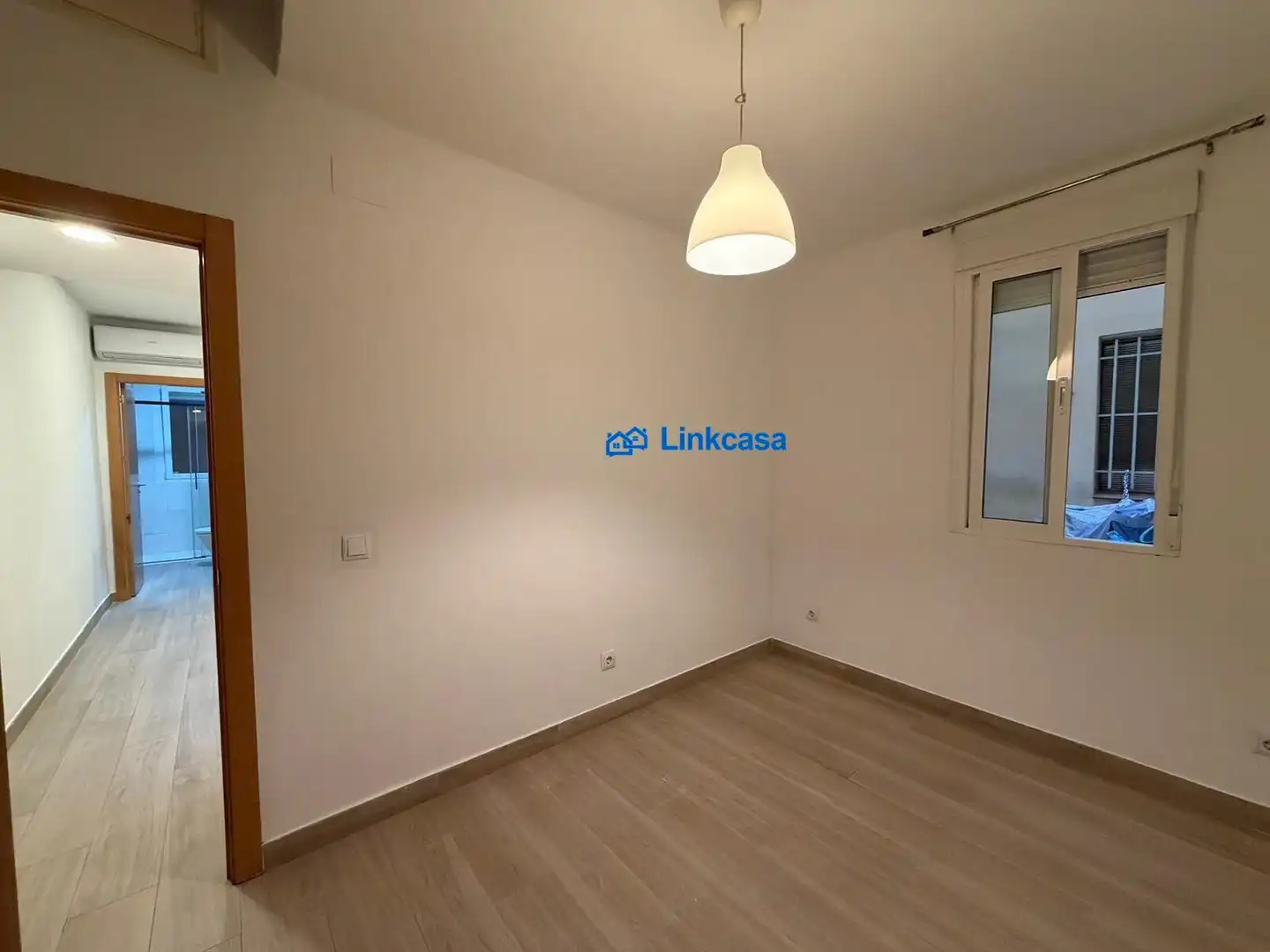 Flat for sale in Madrid  with Air Conditioner and Heating