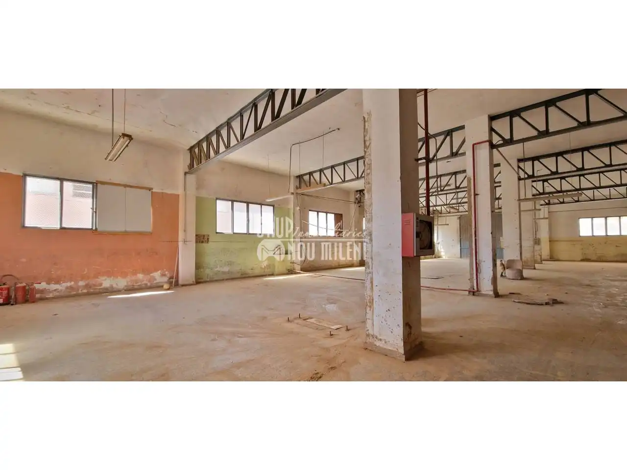 Nave industrielle avec ascenseur à vendre à Benetússer, imagen 4