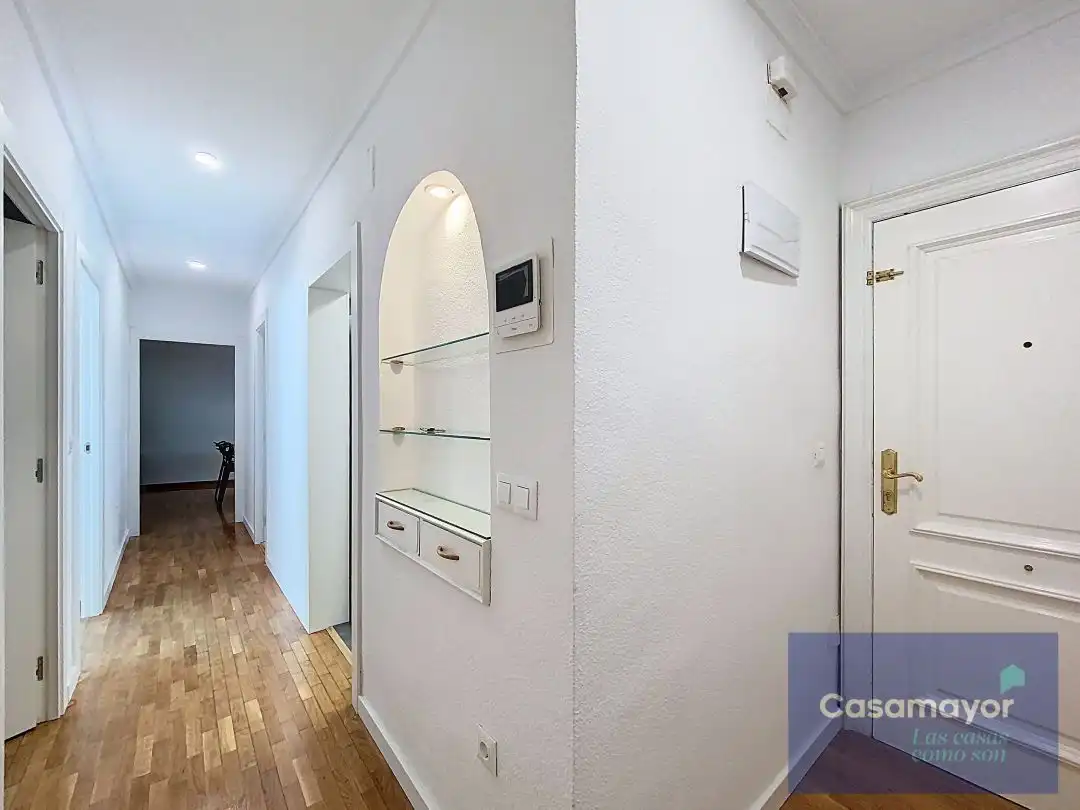 Piso de alquiler en Alicante / Alacant con Aire acondicionado y Calefacción