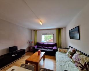 Living room of Flat to rent in Jaca  with Heating, Terrace and Balcony