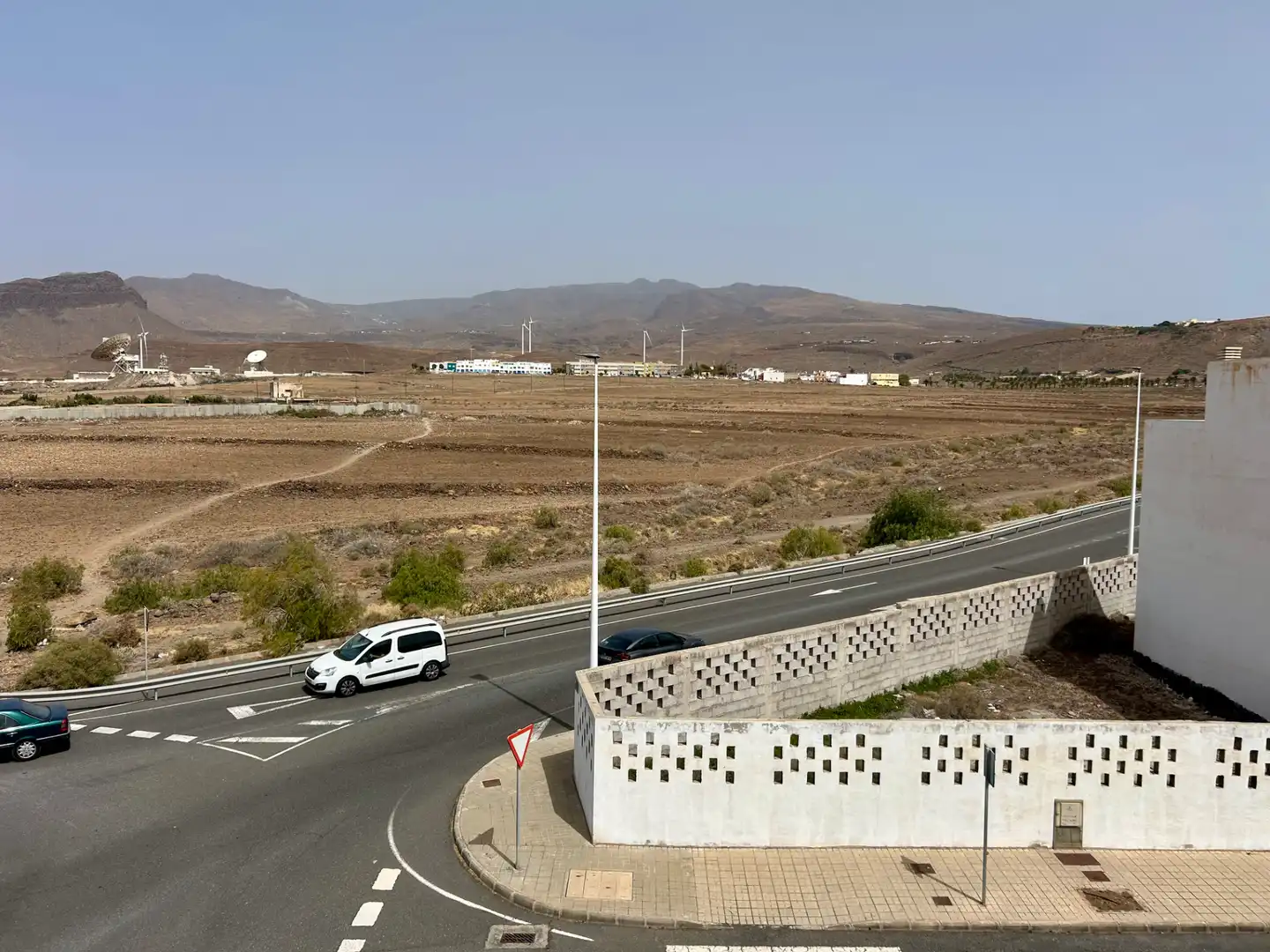 Exterior view of Detached homes for sale in Agüimes  with Air Conditioner, Terrace and Oven
