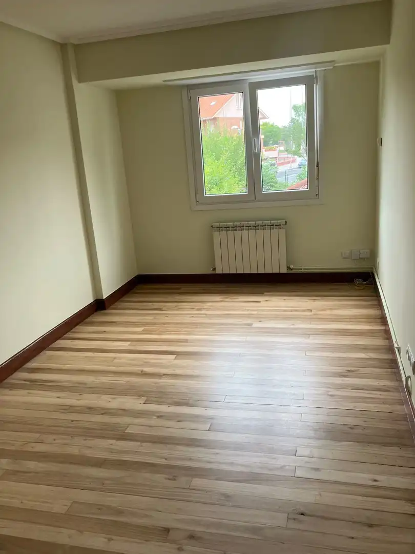Habitación de Piso de alquiler en Urduliz con Trastero y Amueblado