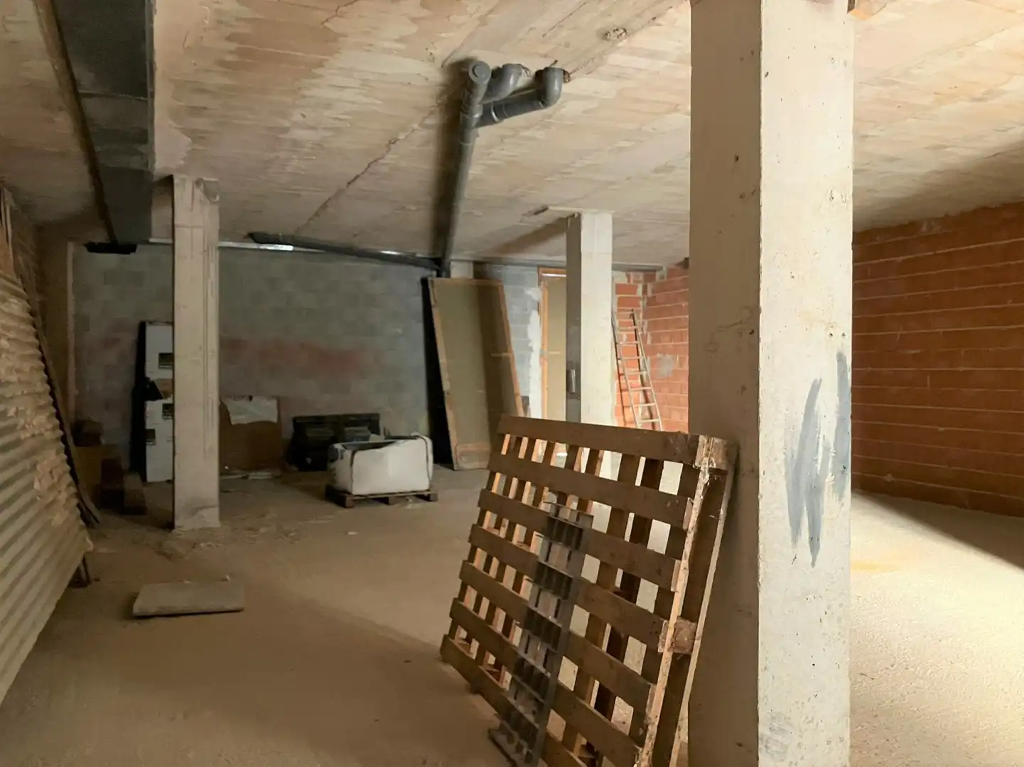Gewerbefläche zum Verkauf in Cabezón de la Sal - Calle Matilde de la Torre 9, imagen 5