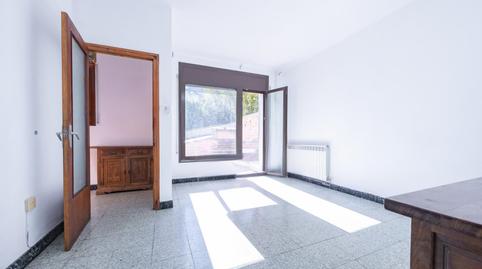 Foto 2 de Casa adosada en venda a Sant Quirze de Besora, Barcelona