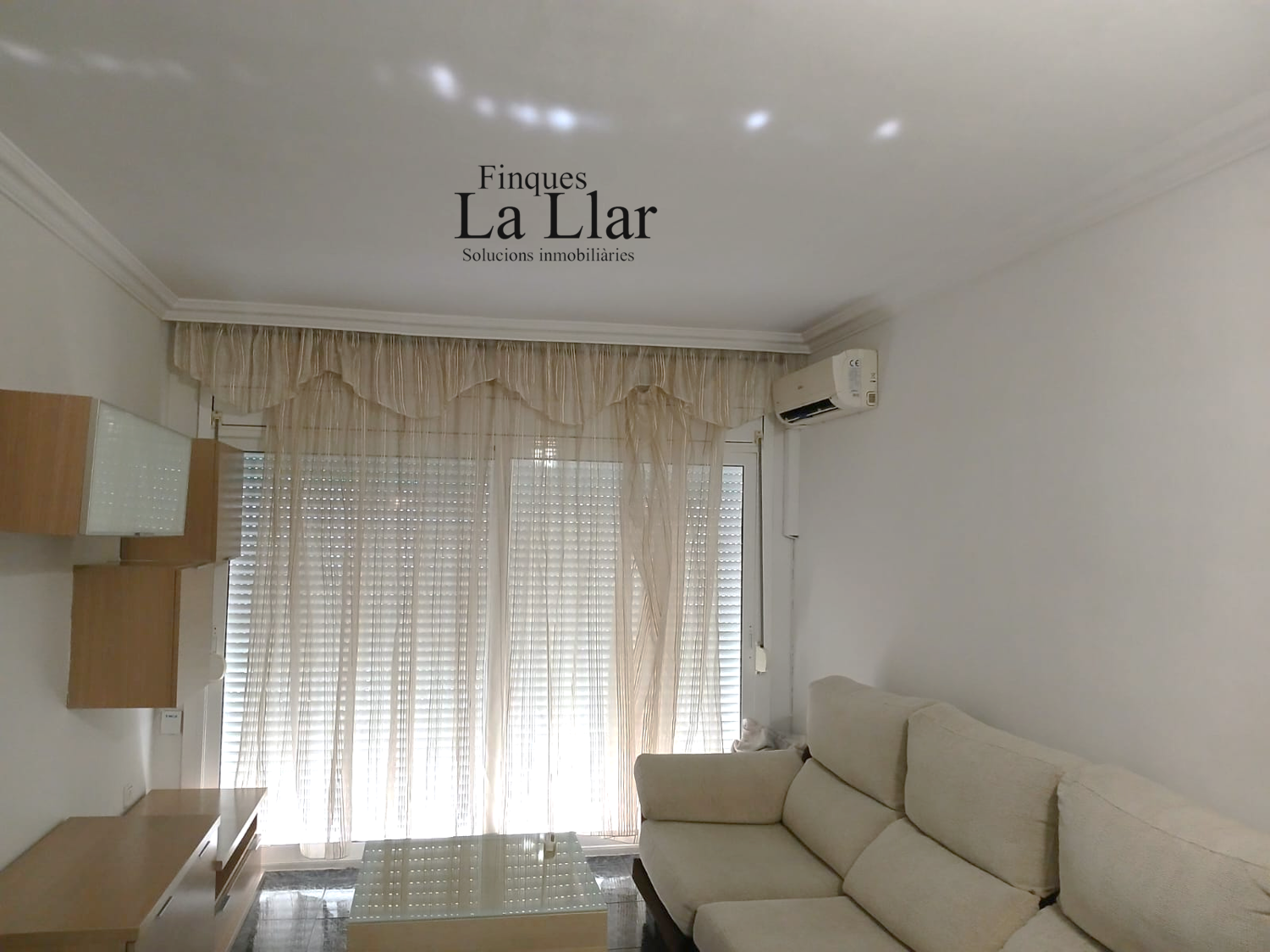 Living room of Flat for sale in Sant Boi de Llobregat  with Air Conditioner
