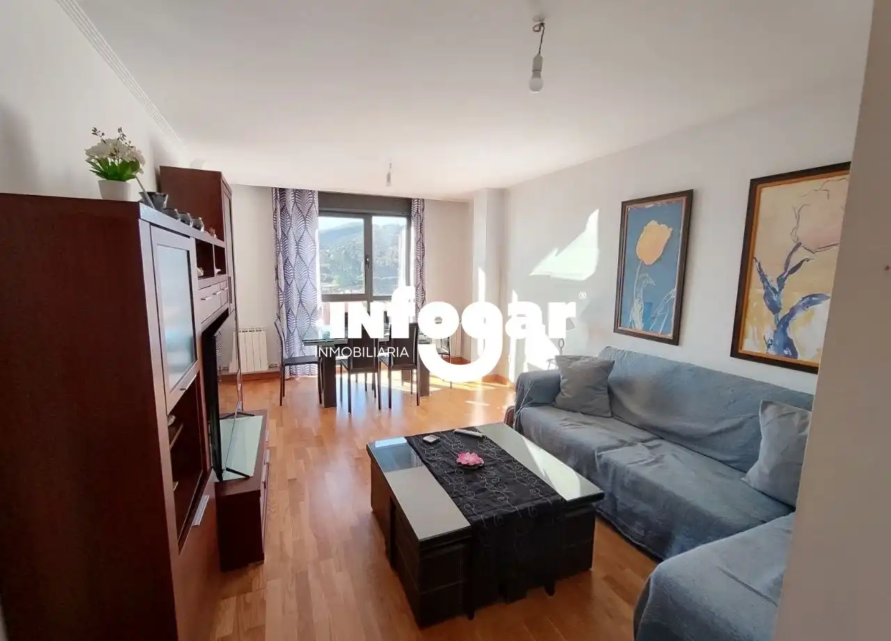 Wohnzimmer von Wohnung zum Verkauf in A Guarda   mit Heizung, Parkett und Abstellraum