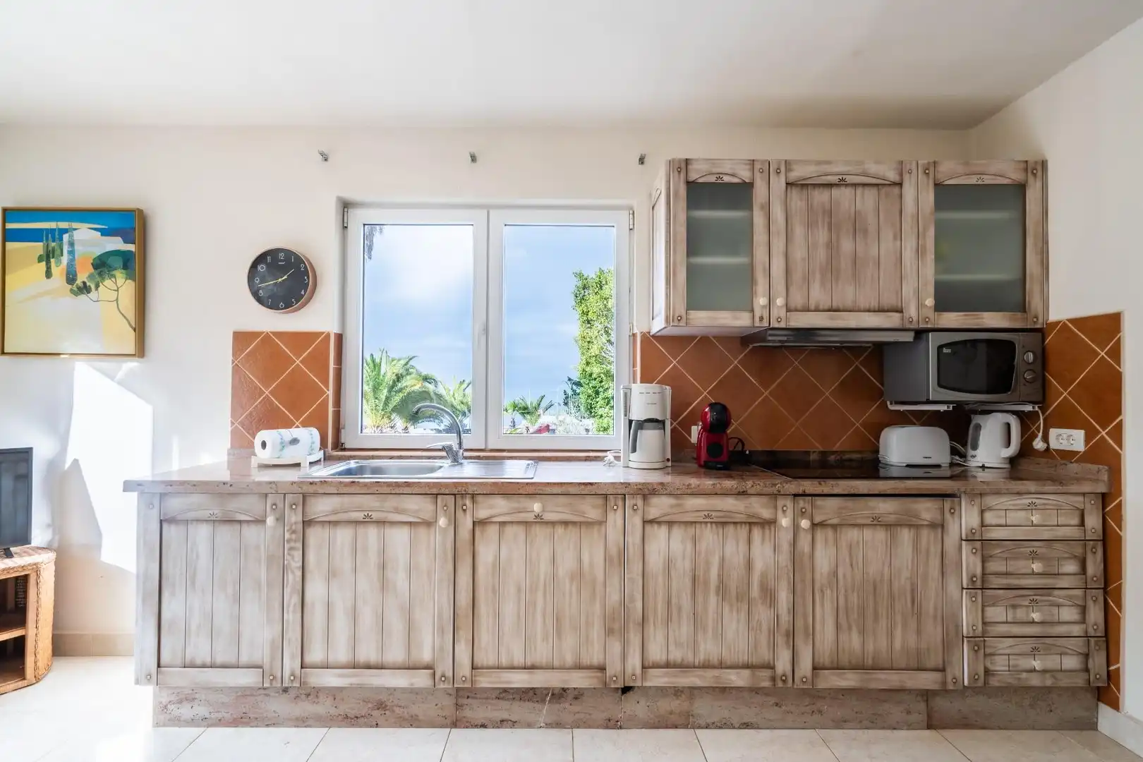 Cuina de Casa o xalet en venda en Guía de Isora amb Calefacció, Jardí privat i Moblat