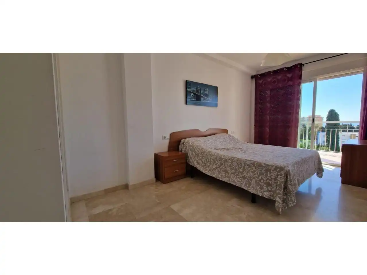 Dormitori de Apartament en venda en Benalmádena amb Aire condicionat, Jardí privat i Terrassa