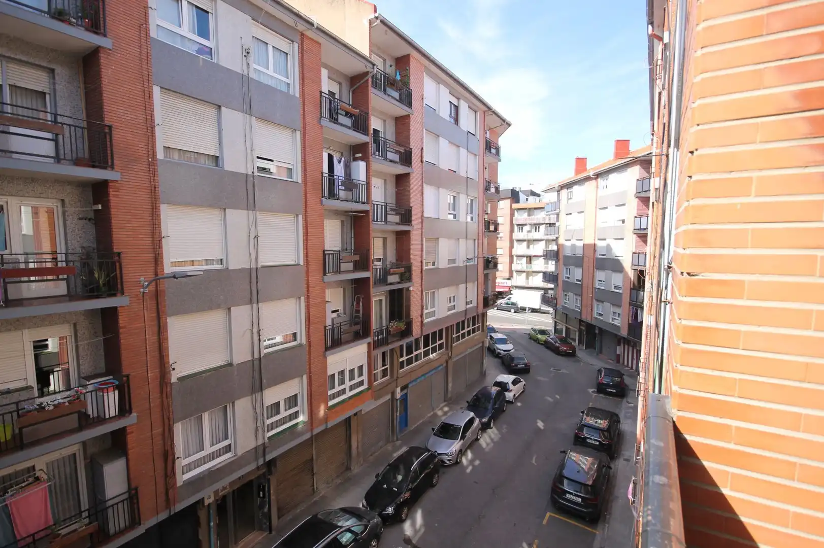 Vista exterior de Piso en venta en Santurtzi  con Terraza, Trastero y Amueblado
