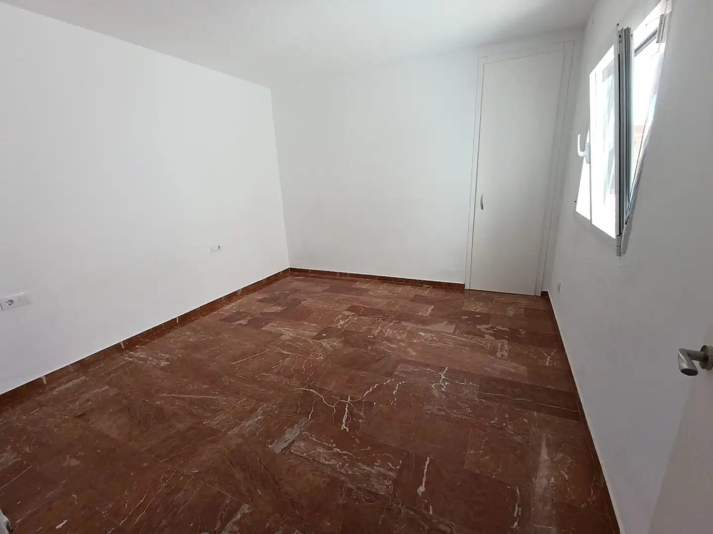 Wohnung zum Verkauf in Linares