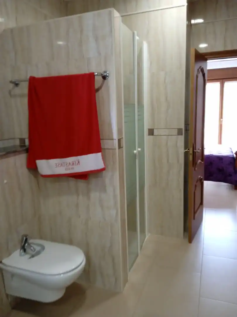 Baño de Casa o chalet en venta en Cuevas del Becerro con Aire acondicionado, Calefacción y Jardín privado