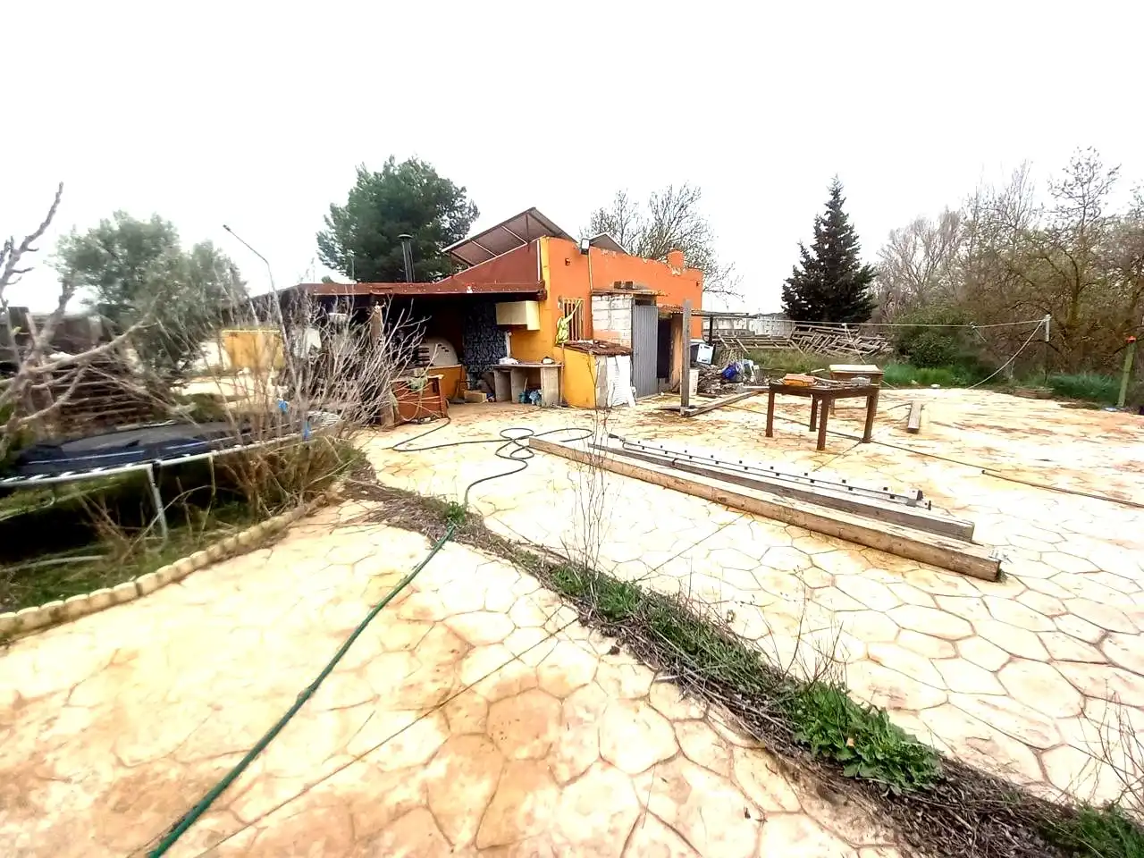 Casa o chalet en venta en Mozota con Jardín privado, Trastero y Piscina