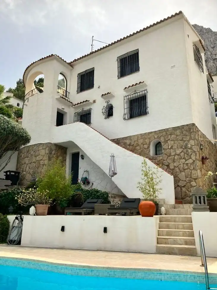 Maison à vendre à Canuta