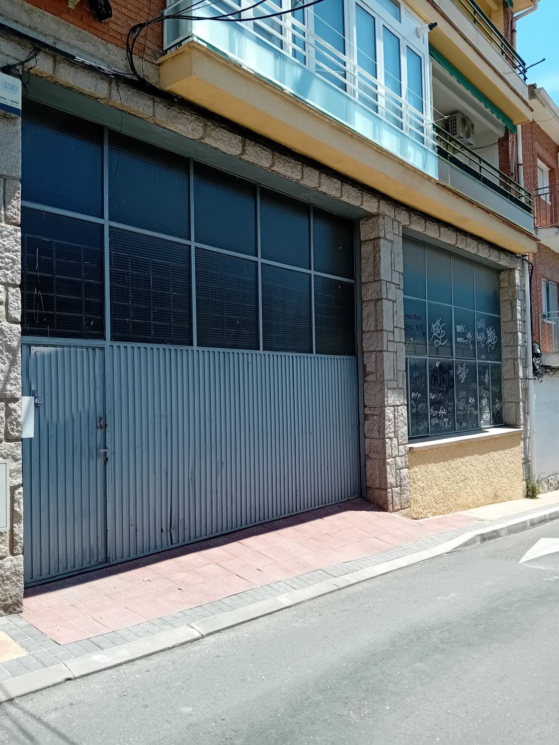 Vista exterior de Nau industrial en venda en Colmenar Viejo