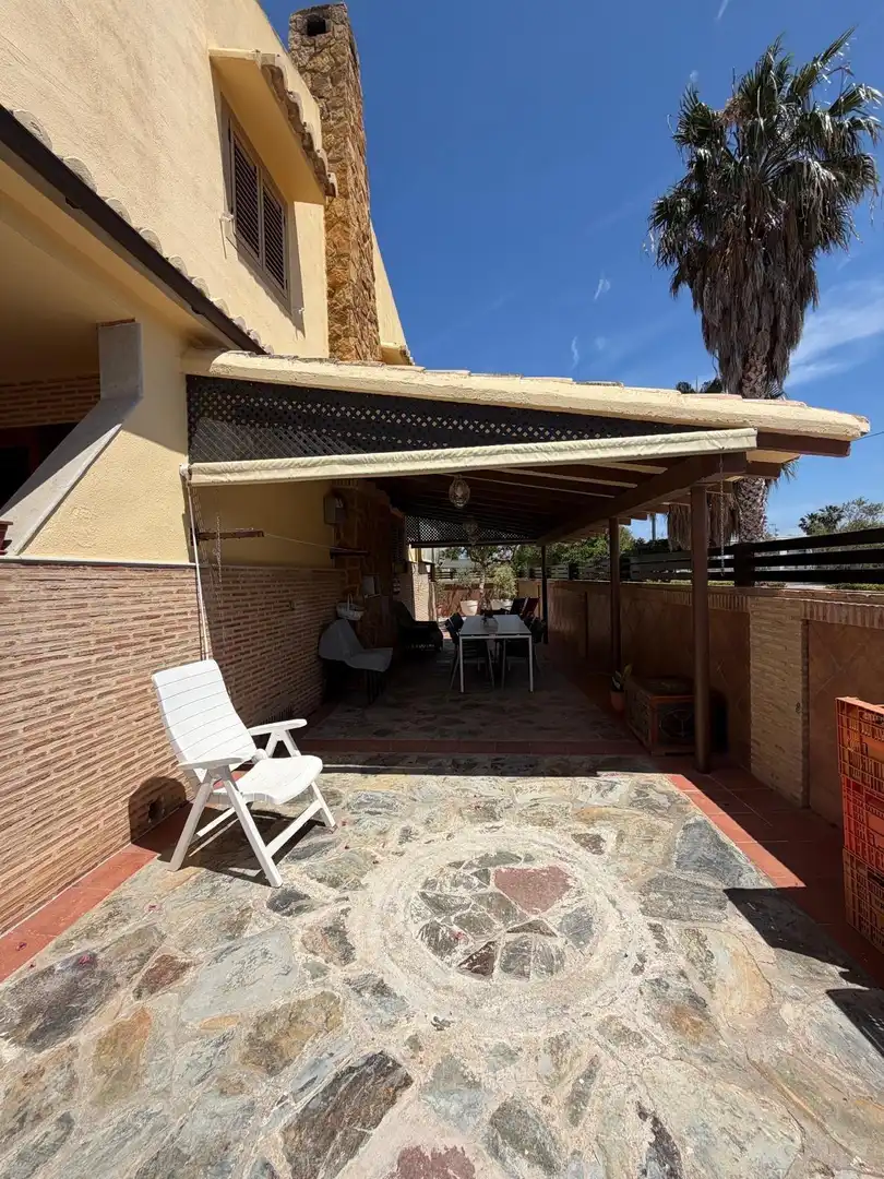 Terrassa de Casa o xalet de lloguer en Sagunto / Sagunt amb Aire condicionat, Jardí privat i Terrassa