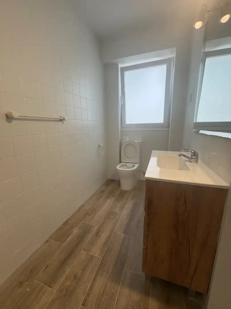 Bathroom of Flat for sale in Ortuella  with Terrace and Balcony