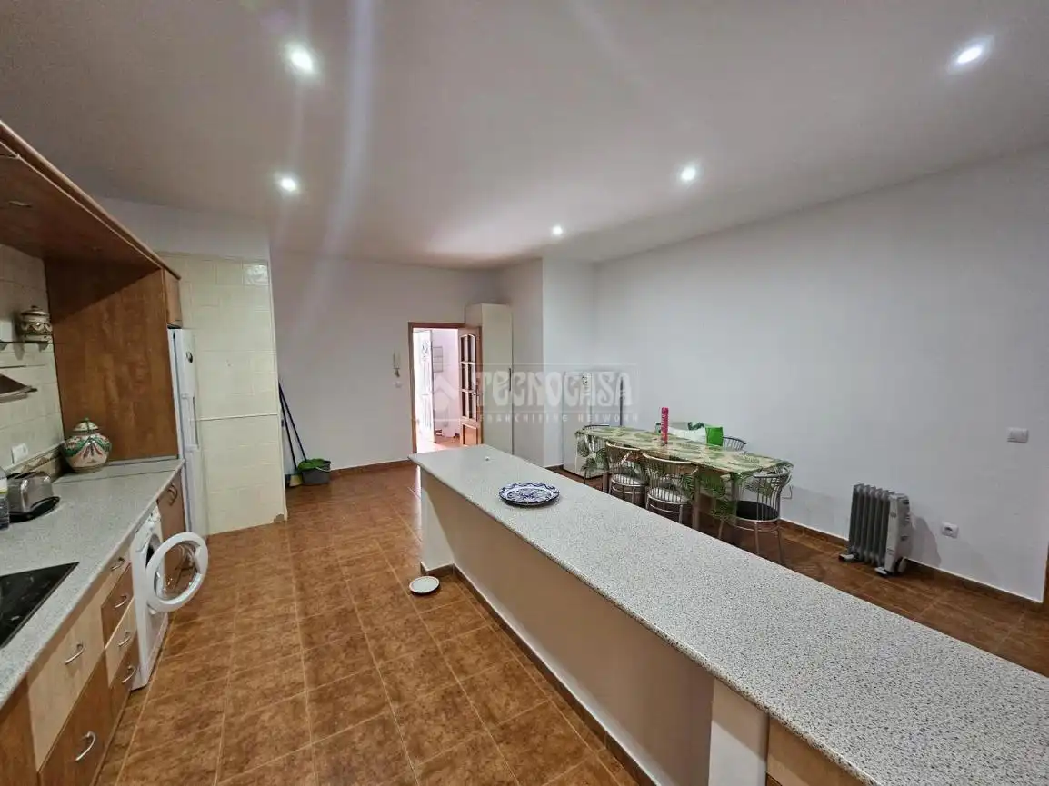 Detached homes for sale in El Puente del Arzobispo  with Heating