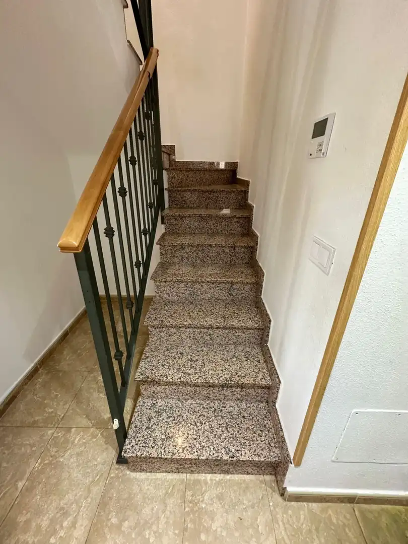 Dachboden zum Verkauf in Murcia mit Klimaanlage, Terrasse und Abstellraum
