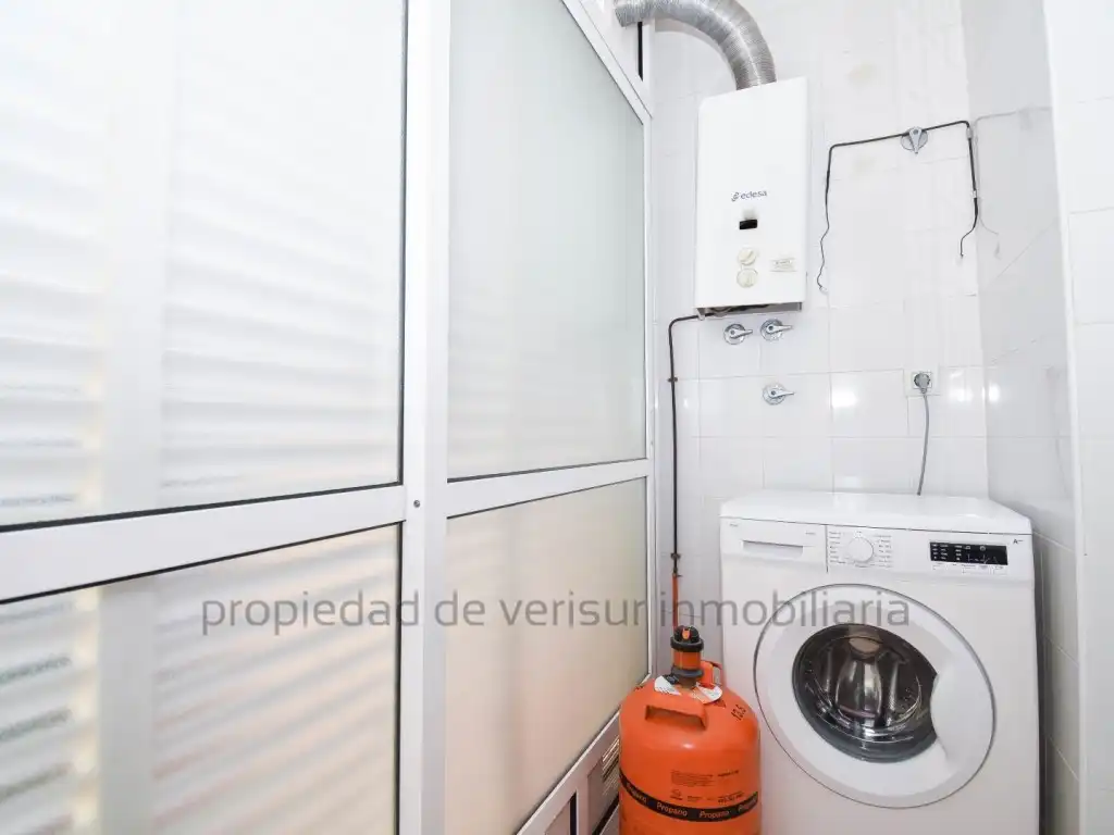 Cuina de Apartament de lloguer en Águilas amb Terrassa, Piscina i Moblat