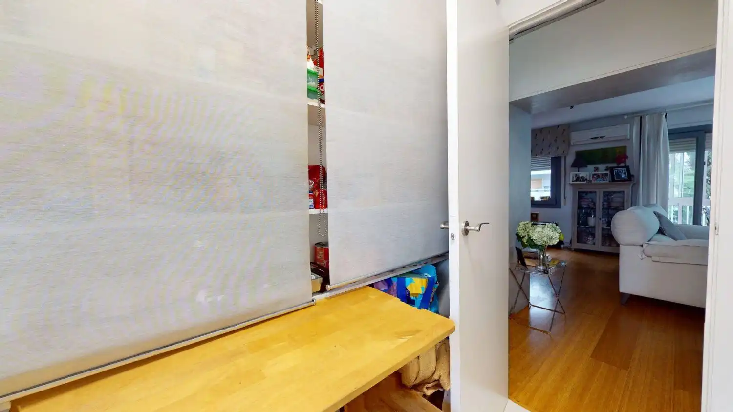 Bedroom of Flat for sale in Sevilla  with Air Conditioner, Heating and Terrace