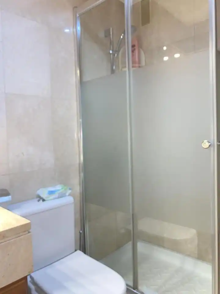 Baño de Piso en venta en Madrid con Aire acondicionado, Calefacción y Parquet