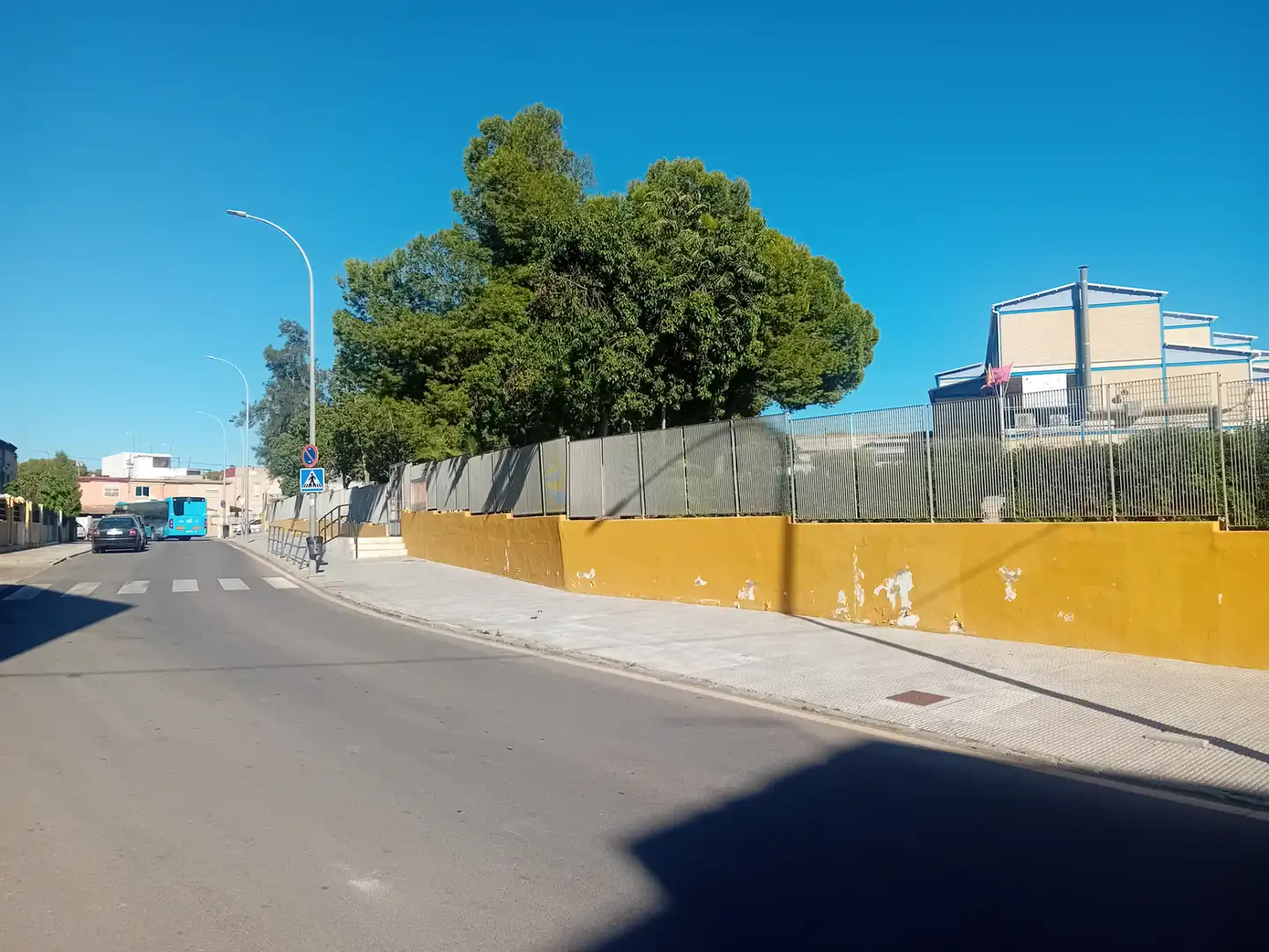 Vista exterior de Casa adosada en venda en Cartagena ciudad
